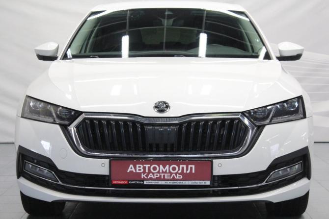 Skoda Octavia IV (A8) с пробегом 2021 года, цена 2 399 000 рублей, 27650 км, лифтбек, Автокод Объявления
