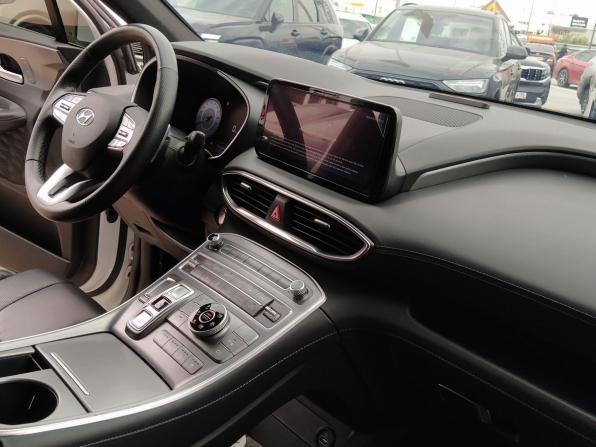 Hyundai Santa Fe IV Рестайлинг с пробегом 2021 года, цена 4 200 000 рублей, 65492 км, внедорожник, Автокод Объявления