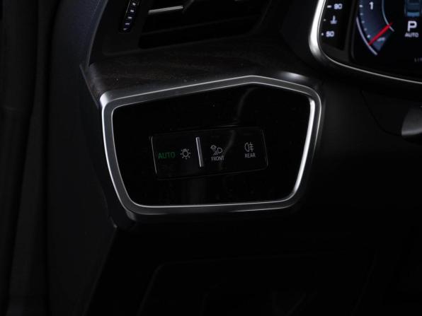 Audi A7 II (4K) с пробегом 2019 года, цена 4 599 632 рубля, 97098 км, лифтбек, Автокод Объявления