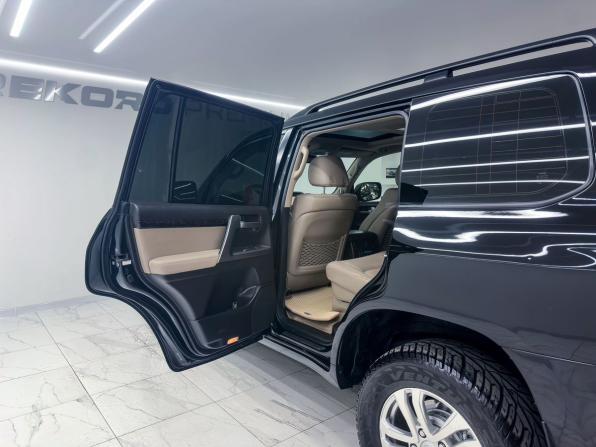 Toyota Land Cruiser 200 Series с пробегом 2008 года, цена 2 999 000 рублей, 204000 км, внедорожник, Автокод Объявления