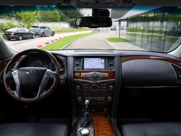 Infiniti QX80 I Рестайлинг с пробегом 2017 года, цена 3 199 532 рубля, 113709 км, внедорожник, Автокод Объявления