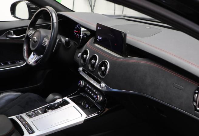 Kia Stinger I Рестайлинг с пробегом 2021 года, цена 3 225 000 рублей, 85961 км, лифтбек, Автокод Объявления