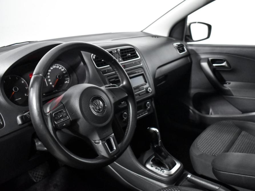 Volkswagen Polo V Санкт-Петербург  - изображение 10
