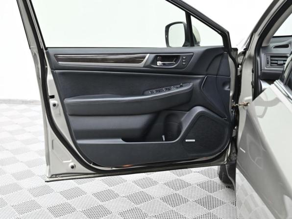 Subaru Outback V с пробегом 2016 года, цена 1 469 000 рублей, 103301 км, универсал, Автокод Объявления