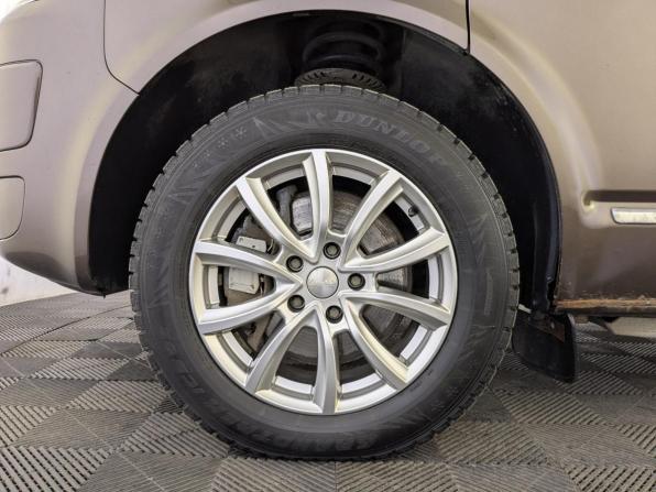 Volkswagen Multivan T5 Рестайлинг с пробегом 2012 года, цена 2 750 000 рублей, 122609 км, минивэн, Автокод Объявления