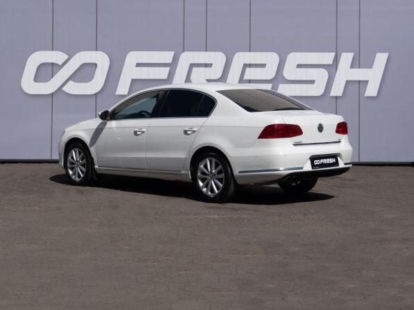 Volkswagen Passat B7 с пробегом 2011 года, цена 1 049 000 рублей, 156630 км, седан, Автокод Объявления