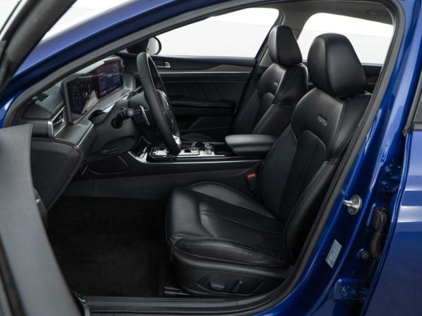 Kia K5 III с пробегом 2020 года, цена 2 891 444 рубля, 56228 км, седан, Автокод Объявления