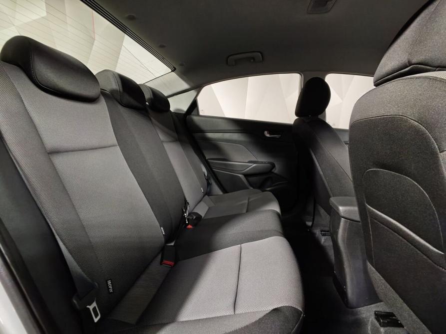 Hyundai Solaris II Москва  - изображение 16