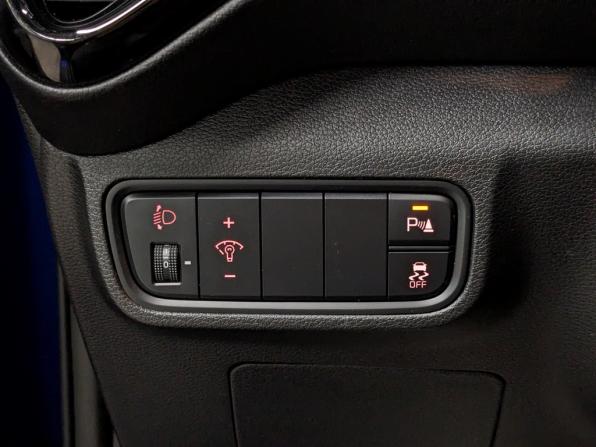 Kia Soul III с пробегом 2022 года, цена 2 215 000 рублей, 55773 км, хэтчбек, Автокод Объявления