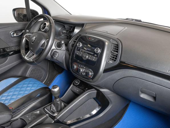 Renault Kaptur I Рестайлинг с пробегом 2020 года, цена 1 538 100 рублей, 108178 км, внедорожник, Автокод Объявления