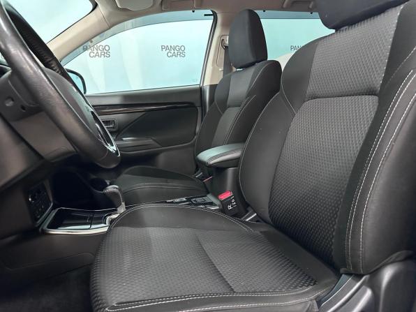 Mitsubishi Outlander III Рестайлинг 3 с пробегом 2018 года, цена 2 100 000 рублей, 172885 км, внедорожник, Автокод Объявления