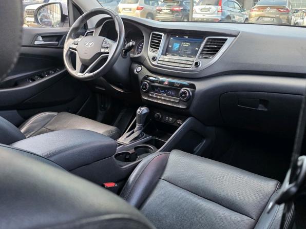 Hyundai Tucson III с пробегом 2016 года, цена 2 090 000 рублей, 133663 км, внедорожник, Автокод Объявления