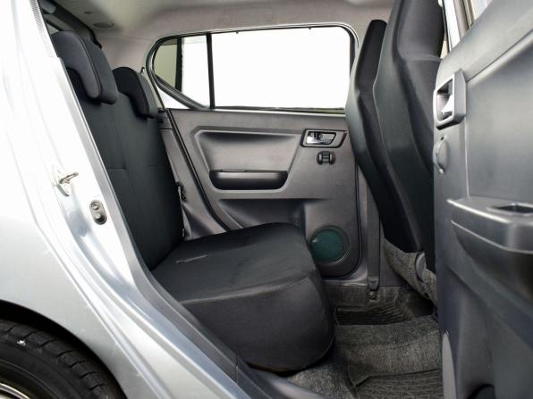 Daihatsu Mira e:S II с пробегом 2019 года, цена 735 995 рублей, 67305 км, хэтчбек, Автокод Объявления