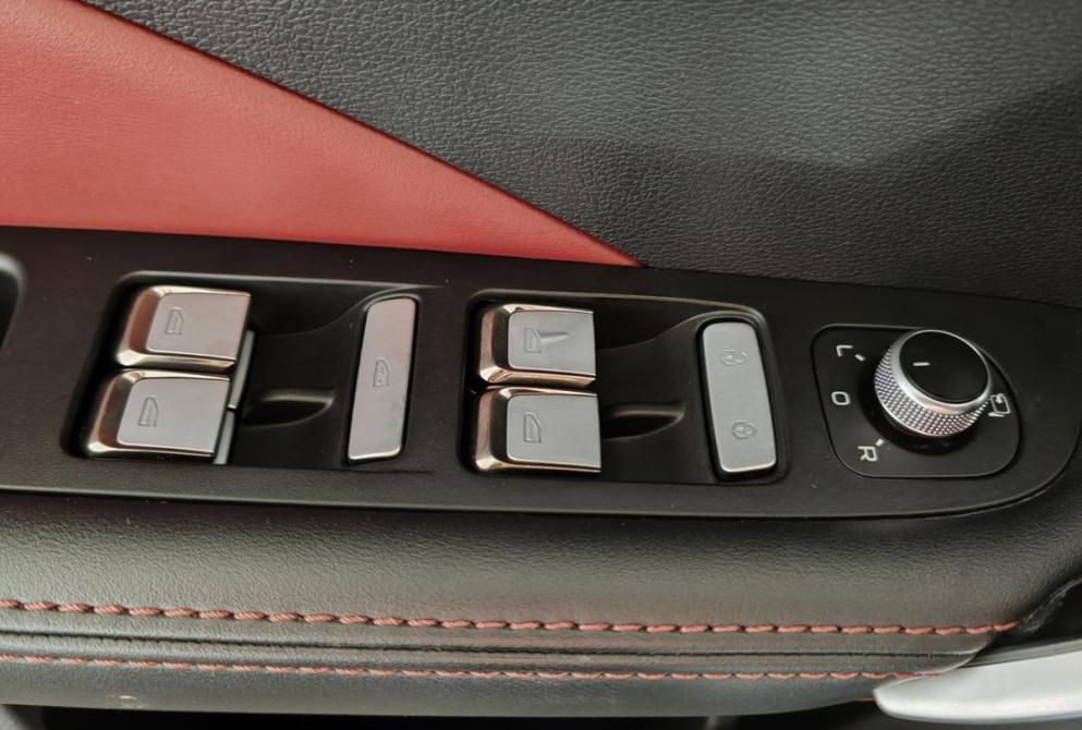 Geely Coolray I Ярославль  - изображение 17