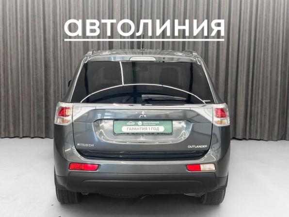 Mitsubishi Outlander III с пробегом 2013 года, цена 1 550 000 рублей, 184000 км, внедорожник, Автокод Объявления