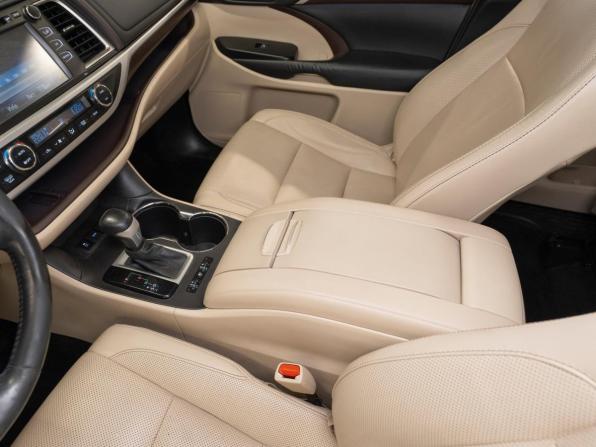 Toyota Highlander III (XU50) с пробегом 2014 года, цена 2 790 000 рублей, 259429 км, внедорожник, Автокод Объявления