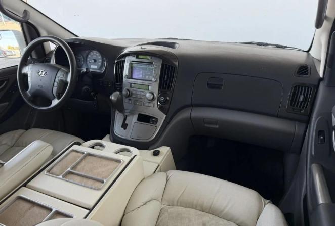 Hyundai Grand Starex I с пробегом 2013 года, цена 1 545 000 рублей, 260901 км, минивэн, Автокод Объявления