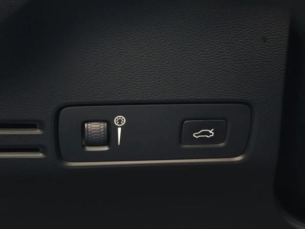 Volvo XC40 I с пробегом 2019 года, цена 2 665 000 рублей, 164482 км, внедорожник, Автокод Объявления