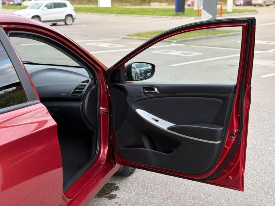 Hyundai Solaris I Томск  - изображение 13