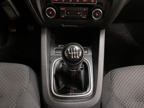 Volkswagen Jetta VI с пробегом 2011 года, цена 979 000 рублей, 160951 км, седан, Автокод Объявления