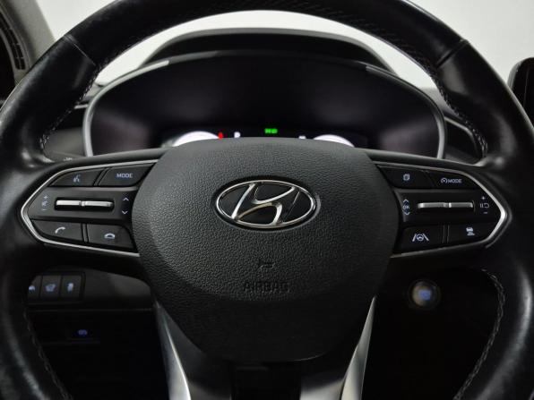 Hyundai Santa Fe IV Рестайлинг с пробегом 2021 года, цена 3 230 000 рублей, 155475 км, внедорожник, Автокод Объявления