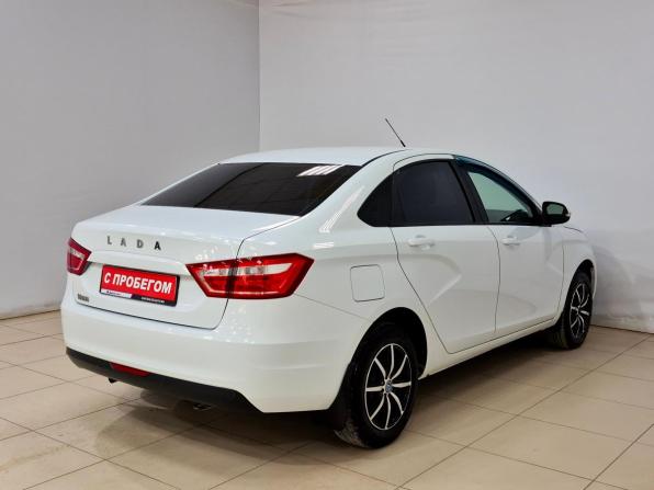 Lada (ВАЗ) Vesta I с пробегом 2021 года, цена 990 000 рублей, 119804 км, седан, Автокод Объявления