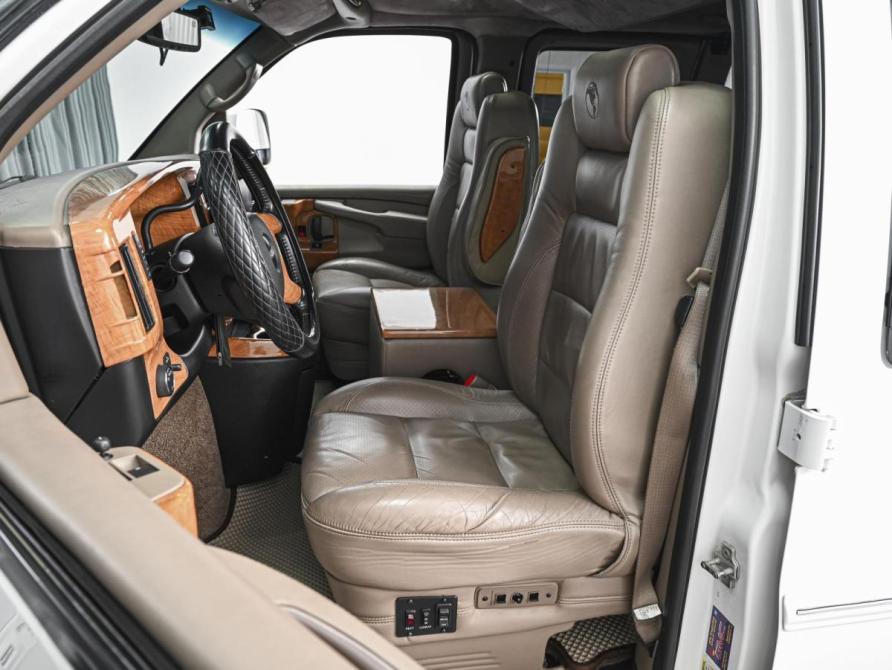GMC Savana I Рестайлинг Ставрополь  - изображение 11