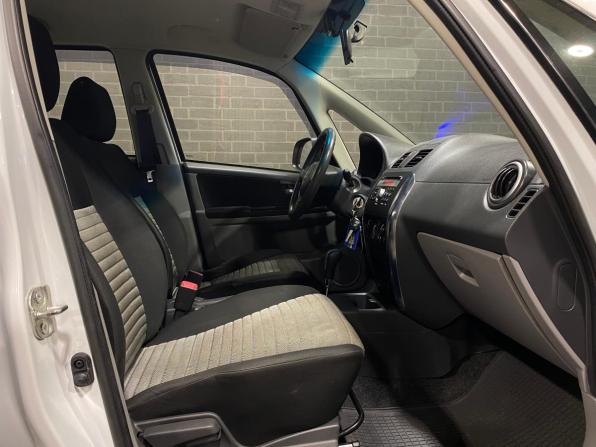 Suzuki SX4 I (Classic) Рестайлинг с пробегом 2014 года, цена 1 229 000 рублей, 111703 км, хэтчбек, Автокод Объявления