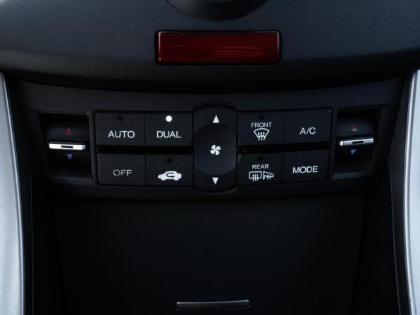 Honda Accord VIII с пробегом 2008 года, цена 1 378 000 рублей, 221513 км, седан, Автокод Объявления
