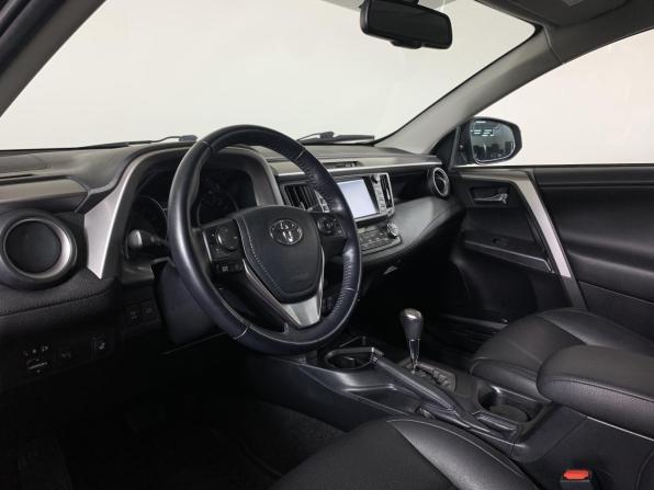 Toyota RAV4 IV (XA40) Рестайлинг с пробегом 2017 года, цена 3 190 000 рублей, 68405 км, внедорожник, Автокод Объявления