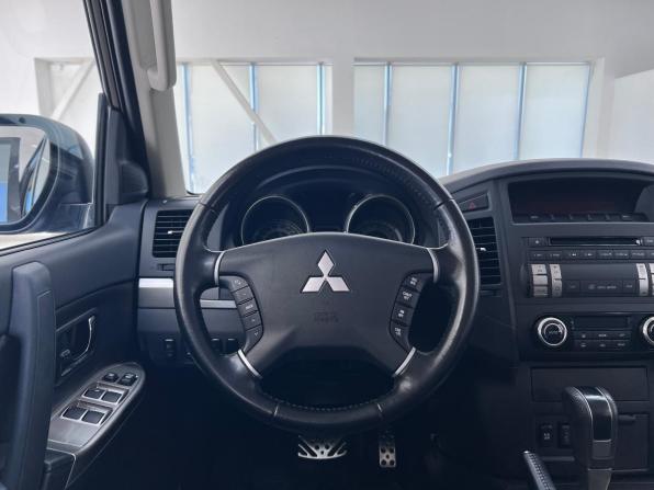 Mitsubishi Pajero IV Рестайлинг 2 с пробегом 2014 года, цена 2 990 000 рублей, 88305 км, внедорожник, Автокод Объявления