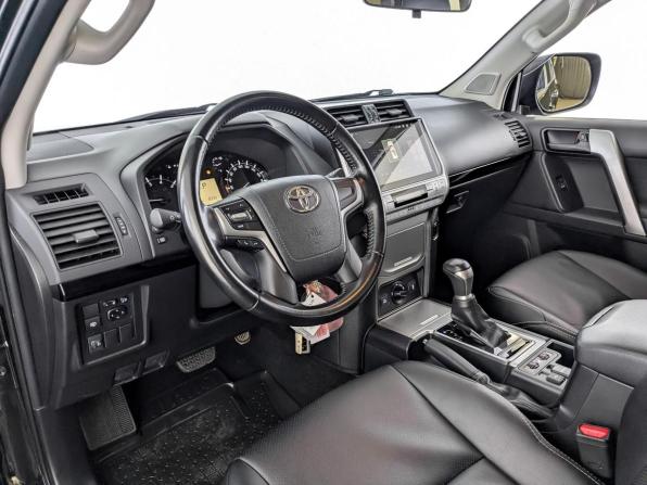 Toyota Land Cruiser Prado 150 Series Рестайлинг 3 с пробегом 2021 года, цена 4 940 000 рублей, 83361 км, внедорожник, Автокод Объявления