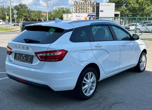 Lada (ВАЗ) Vesta I с пробегом 2018 года, цена 960 000 рублей, 100000 км, универсал, Автокод Объявления