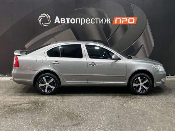 Skoda Octavia II (A5) Рестайлинг с пробегом 2011 года, цена 950 000 рублей, 135346 км, лифтбек, Автокод Объявления