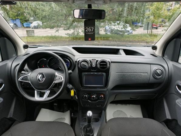 Renault Dokker I с пробегом 2018 года, цена 1 245 000 рублей, 46583 км, компактвэн, Автокод Объявления
