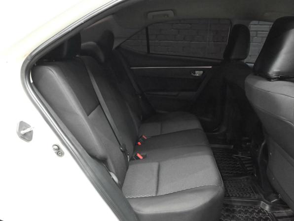 Toyota Corolla XI (E160 E170 E180) с пробегом 2015 года, цена 1 200 000 рублей, 207160 км, седан, Автокод Объявления