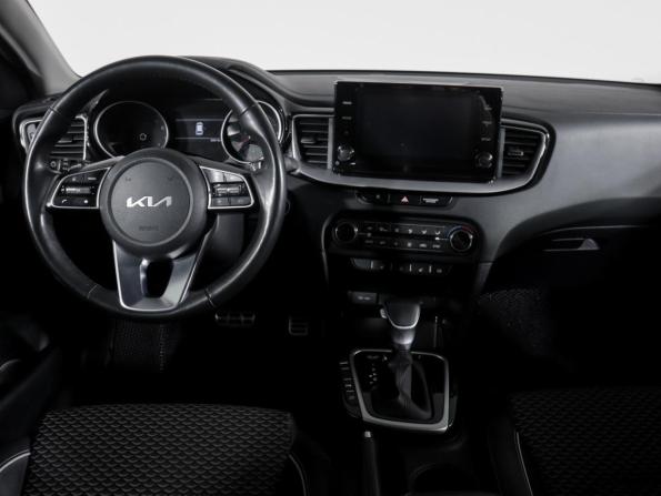 Kia Ceed III Рестайлинг с пробегом 2022 года, цена 2 250 000 рублей, 52613 км, универсал, Автокод Объявления