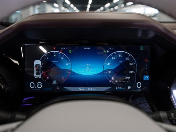 Geely Monjaro I с пробегом 2023 года, цена 3 390 000 рублей, 44842 км, внедорожник, Автокод Объявления