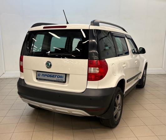 Skoda Yeti I с пробегом 2013 года, цена 790 000 рублей, 227852 км, внедорожник, Автокод Объявления