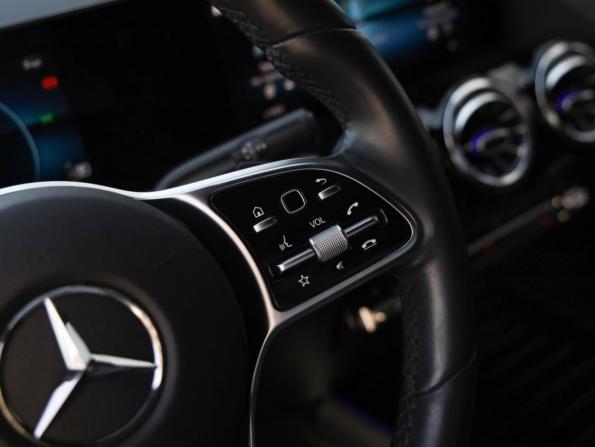 Mercedes-Benz GLA II (H247) с пробегом 2020 года, цена 3 089 000 рублей, 60896 км, внедорожник, Автокод Объявления