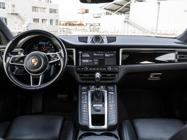 Porsche Macan I Рестайлинг с пробегом 2021 года, цена 4 287 000 рублей, 111419 км, внедорожник, Автокод Объявления
