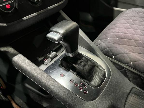 Volkswagen Jetta V с пробегом 2009 года, цена 590 000 рублей, 255130 км, седан, Автокод Объявления