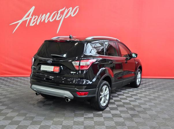 Ford Kuga II Рестайлинг с пробегом 2017 года, цена 1 649 000 рублей, 129683 км, внедорожник, Автокод Объявления