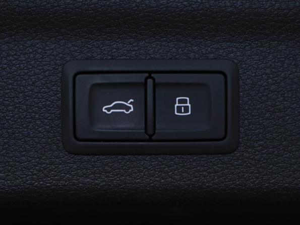 Audi Q3 II (F3) с пробегом 2021 года, цена 3 649 000 рублей, 49960 км, внедорожник, Автокод Объявления