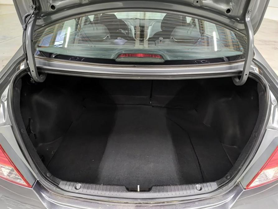 Hyundai Solaris I Казань  - изображение 12