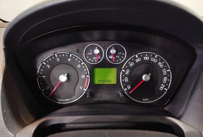 Ford Fiesta Mk5 с пробегом 2008 года, цена 460 000 рублей, 243566 км, хэтчбек, Автокод Объявления