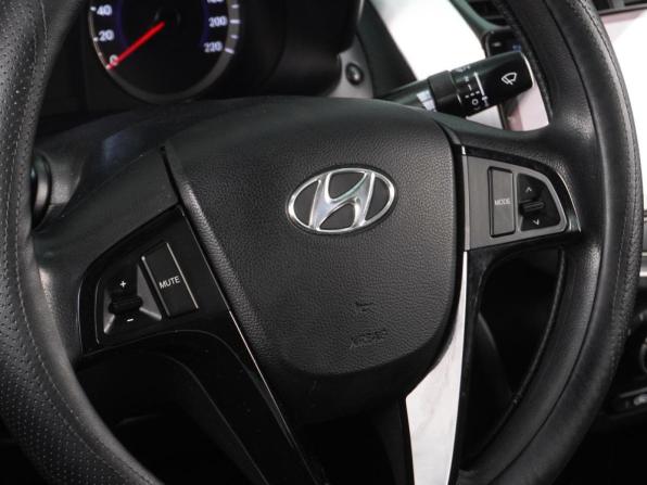 Hyundai Solaris I с пробегом 2011 года, цена 699 000 рублей, 229679 км, седан, Автокод Объявления