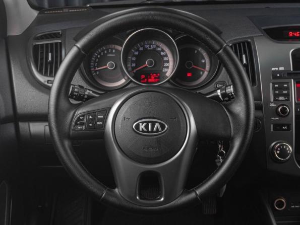 Kia Cerato II с пробегом 2010 года, цена 849 000 рублей, 218869 км, седан, Автокод Объявления