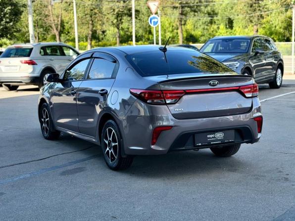 Kia Rio IV с пробегом 2018 года, цена 1 364 000 рублей, 81000 км, седан, Автокод Объявления