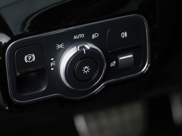 Mercedes-Benz A-Класс AMG II (W177) с пробегом 2019 года, цена 3 298 055 рублей, 141563 км, хэтчбек, Автокод Объявления